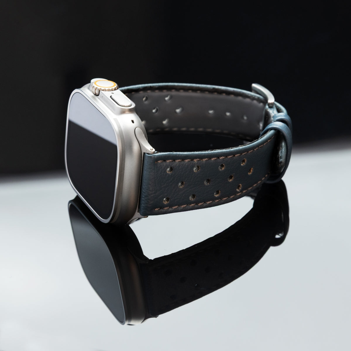 Racing Band | Apple Watch | Upcycled Porsche 356 | Limited