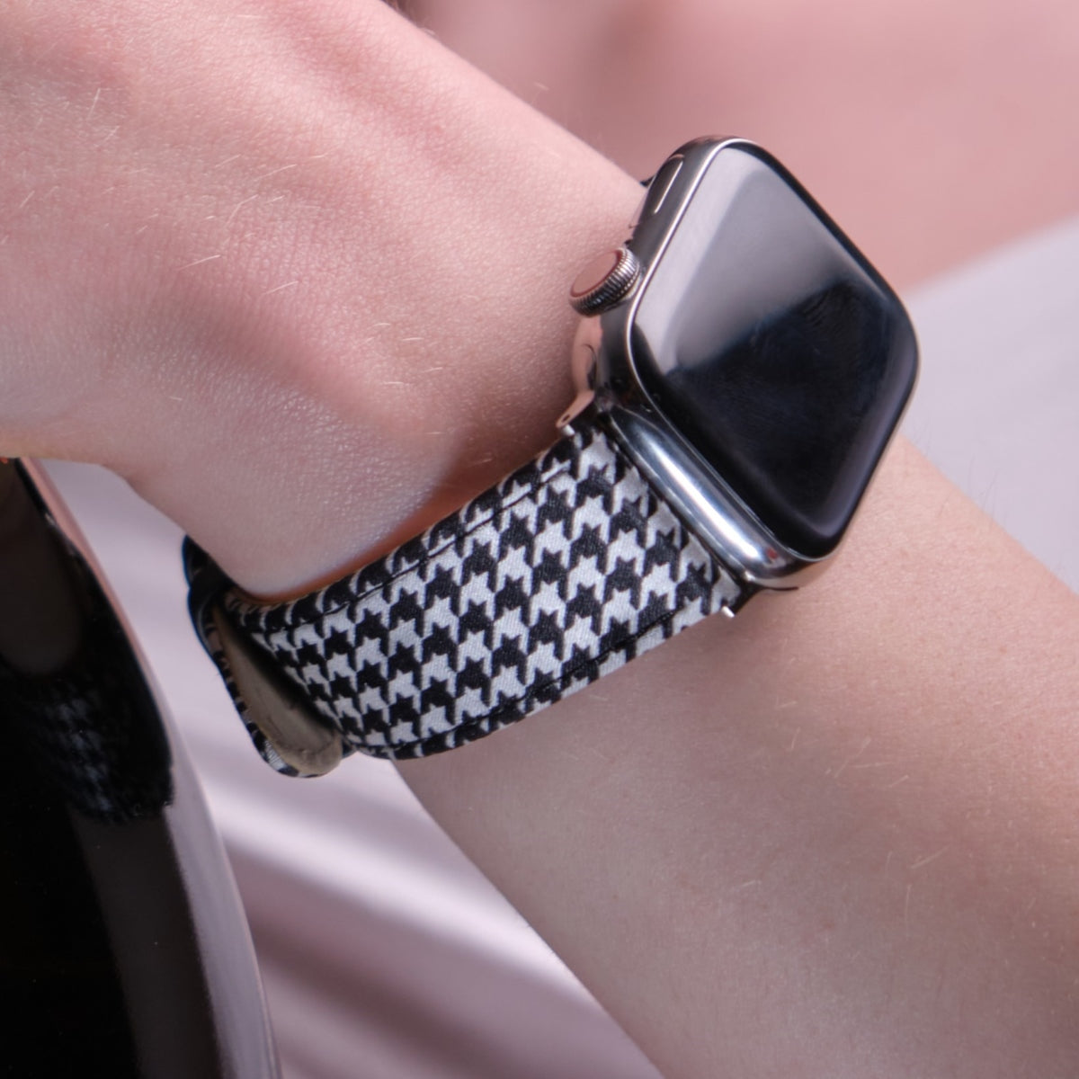 Ladies First | Mulberry Silk | Houndstooth