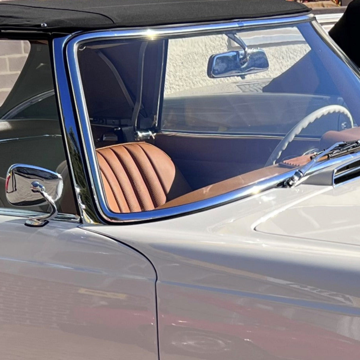 Pagode oldtimer interior