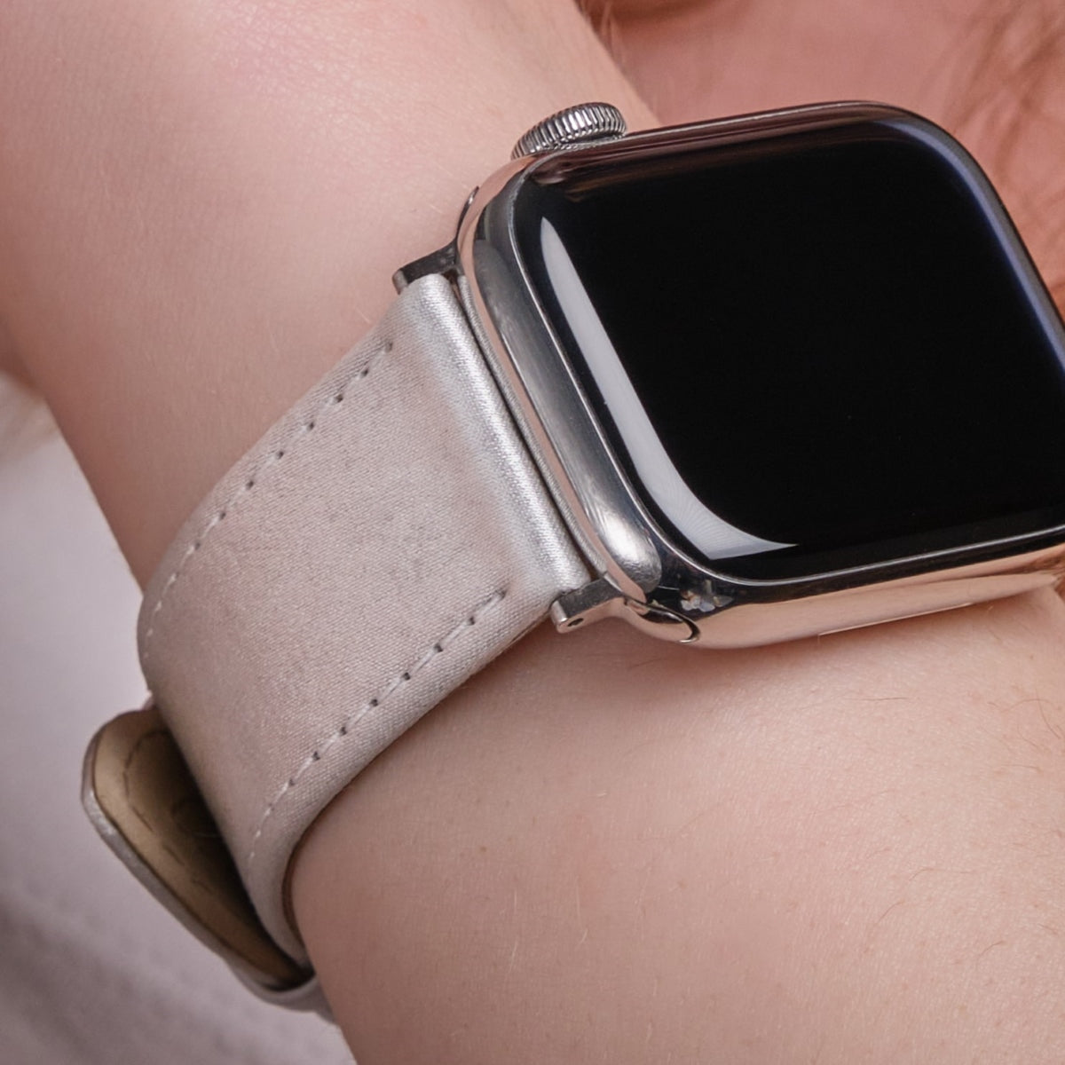 Ladies First | Apple Watch | Mulberry Silk | Mother of Pearl