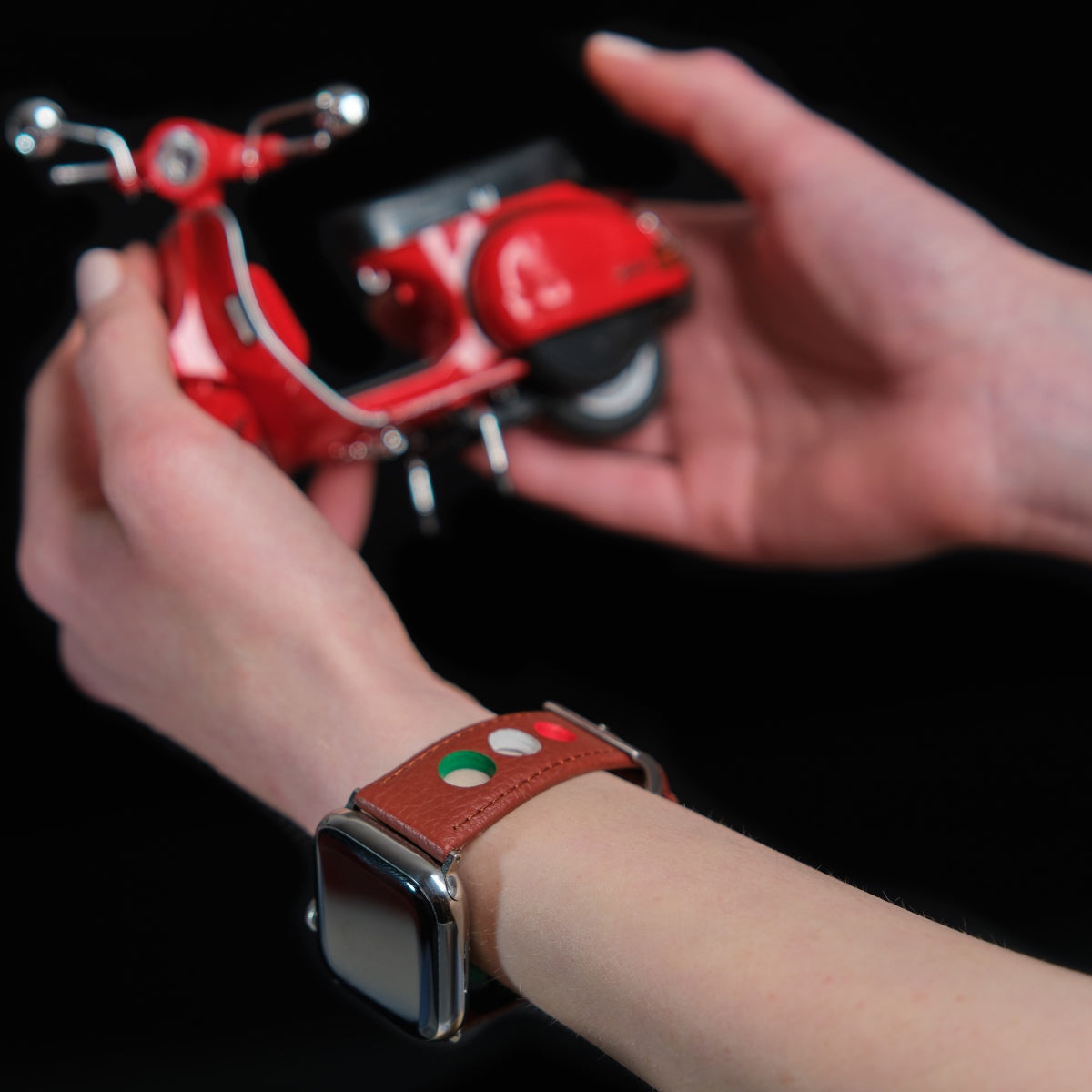 Racing Band | Apple Watch | VESPA Spirit | Special RED