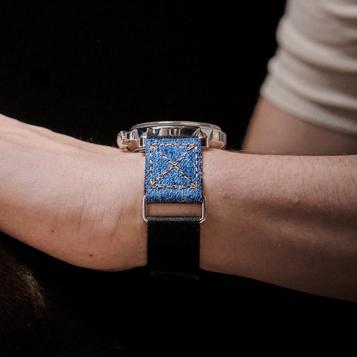 upcycled denim strap by WELTMANN Munich